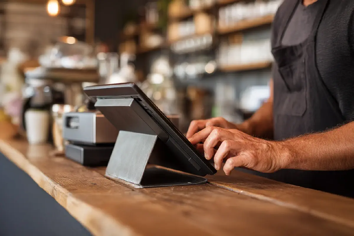 Restaurant automation saving time